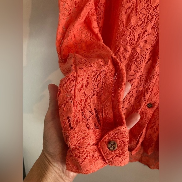 Volcom Orange Coral Peach floral Lace crochet knit Button down top small NWT - Picture 10 of 13
